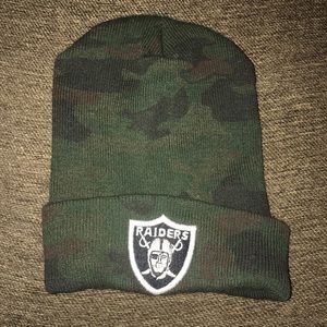 Oakland Raiders camo beanie